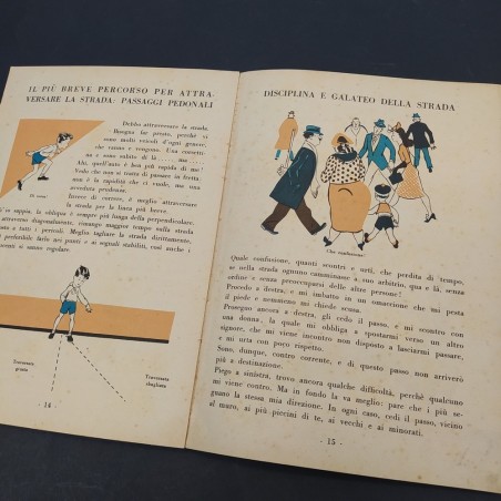 Libro omaggio Consociazione turistica italiana Super camminare, 1941. Fioritura