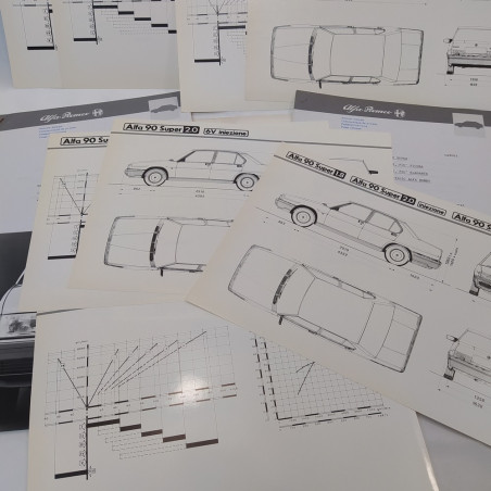 Cartella stampa Alfa Romeo mod. Alfa 90 Super con documenti, foto e schemi