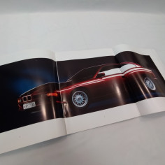 Catalogo La BMW 850i, dimensioni 34x29 cm. Copertina con pieghe e polvere 2