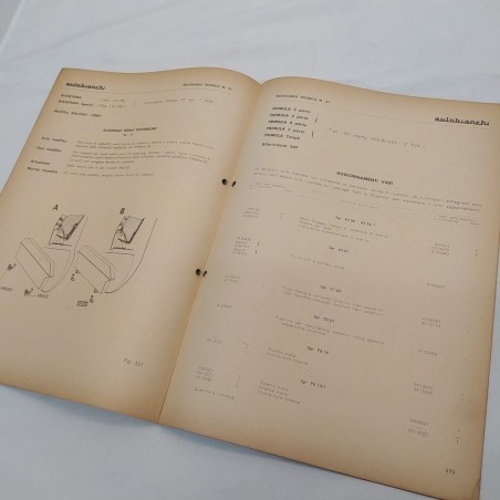 Autobianchi Notiziario tecnico n. 21, maggio 1967 con fori. Macchie d'officina