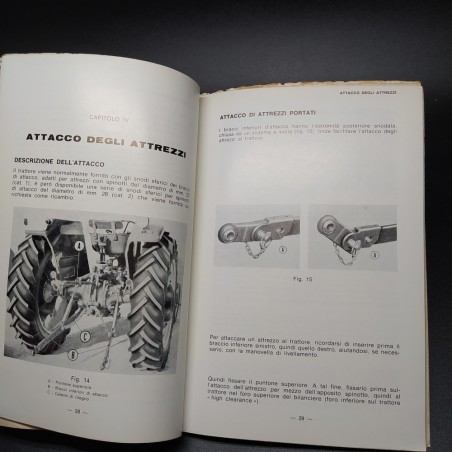 Manuale d'uso e manutenzione trattore Massey-Ferguson 165, 1965. Pieghe
