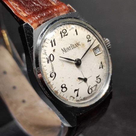 Orologio polso Montblanc cassa acciaio vistosi segni di invecchiamento