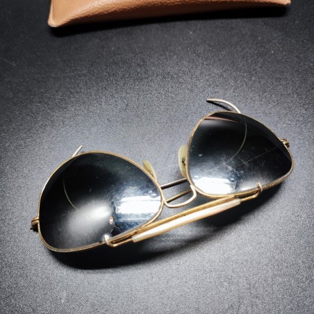 Occhiali Ray-Ban lente a goccia a specchio usati, ossidazioni