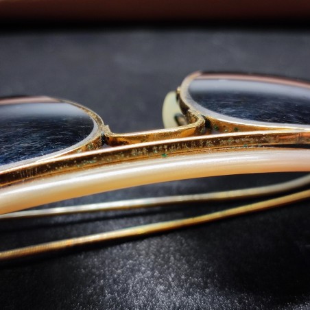 Occhiali Ray-Ban lente a goccia a specchio usati, ossidazioni