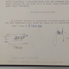 Decreto Presidente della Repubblica 1955 con autografi Gronchi e Taviani 2