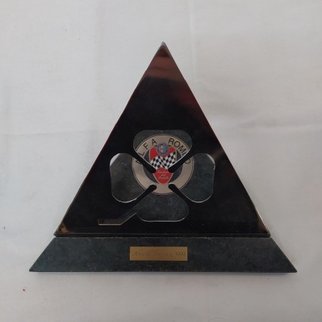 Trofeo Alfa Romeo 28x20 cm scuderia del Portello lama trangolare base in marmo