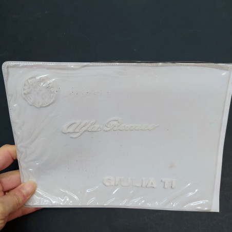 Portadocumenti in plastica per vetture Alfa Romeo Giulia TI Macchie