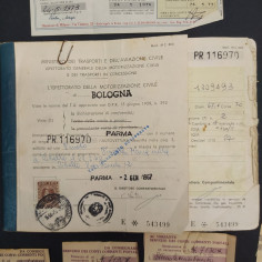 Carta di ciroclazione vettura Fiat 500 con bolli, assicurazione. Piccoli strappi 2