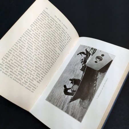 Volume Da Roma a Odessa di Italo Balbo con autografo, 1929. Ingiallimenti