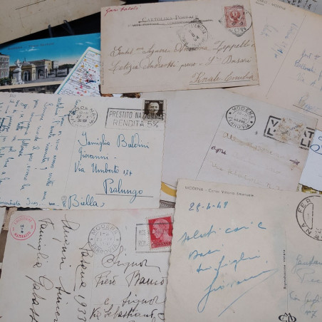 Lotto di 84 cartoline di Modena, varie epoche. Buone condizioni, ingiallimenti
