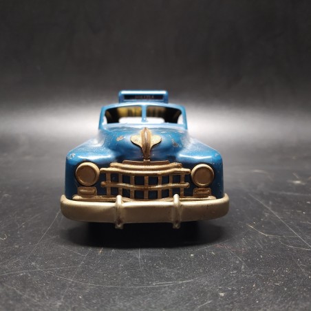 Auto giocattolo in latta Arnold made in Germany US zone con piccole scrostature