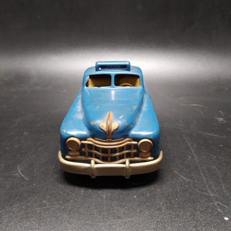 Auto giocattolo in latta Arnold made in Germany US zone con piccole scrostature