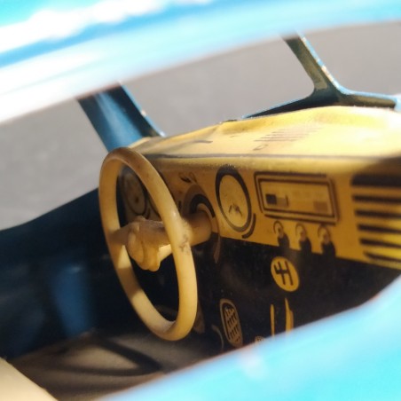 Auto giocattolo in latta Arnold made in Germany US zone con piccole scrostature