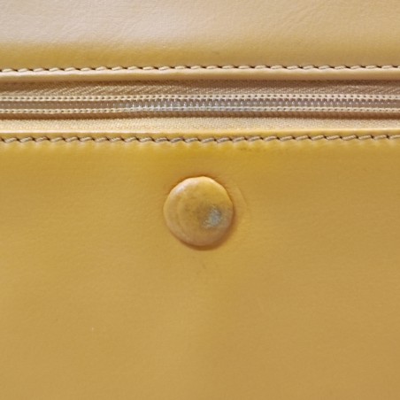 Borsa in ecopelle Samsonite colore giallo uovo usata