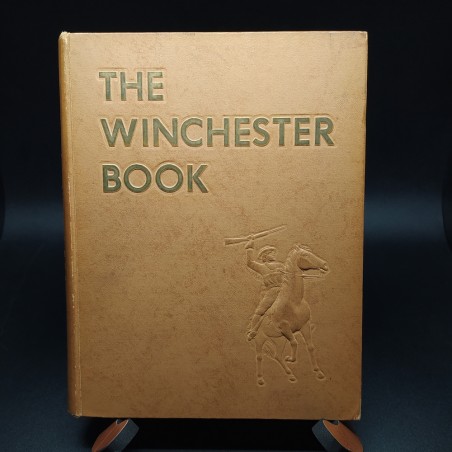 Libro The Winchester Book George Madis 1961 - Copertina rigida