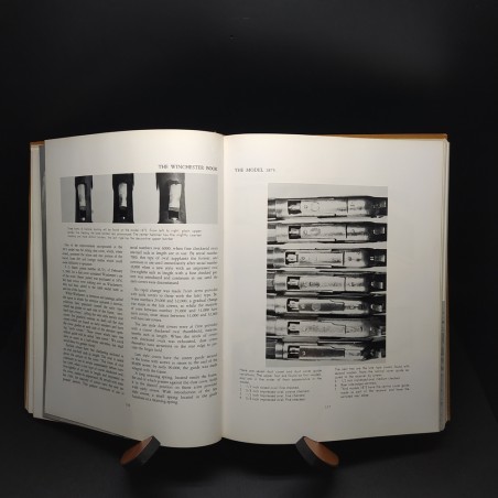 Libro The Winchester Book George Madis 1961 - Copertina rigida