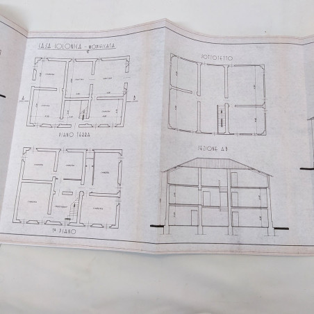 Lotto di 11 stampe eliografiche progetti ristrutturazione Ferrari