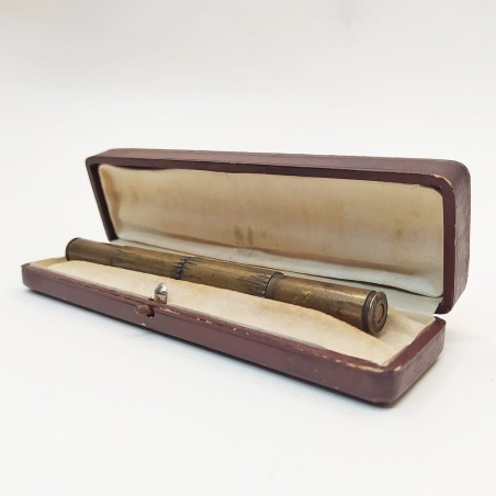 Penna stilografica ricavata da proiettile e bossoli da guerra del 1917