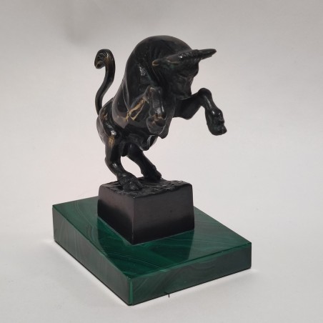 Toro in bronzo su basamento in malachite h. 14 cm