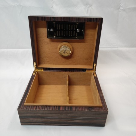 Humidor per sigari in radica realizzato a mano usato