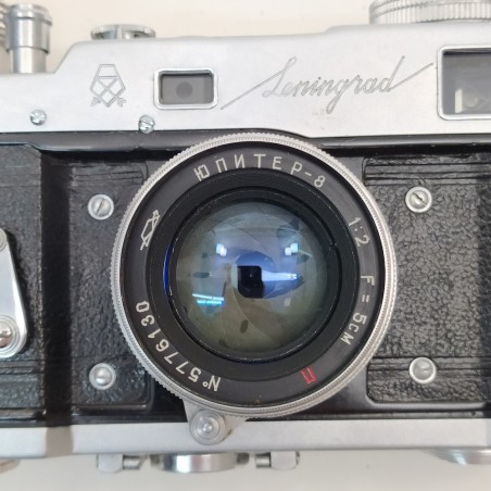 Macchina fotografica Leningrad completa di custodia da revisionare
