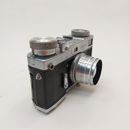 Macchina fotografica Leningrad completa di custodia da revisionare