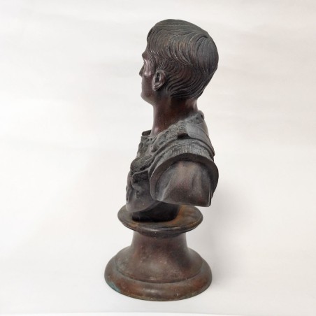 Busto in bronzo raffigurante antico romano Gaio Giulio Cesare Ottaviano Augusto