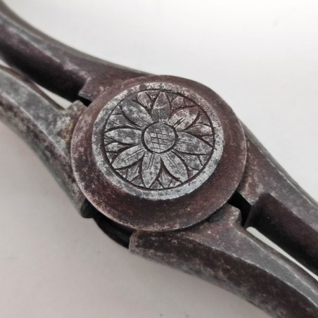 Antiche manette inglesi chiusura a scatto
