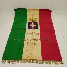 Stendardo da parata tricolore Regno d'Italia Scuola professionale Forlì 2
