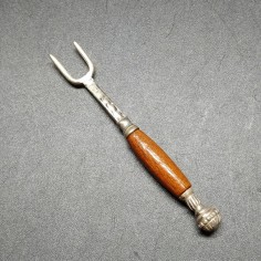 Forchettina per limone in argento e legno di pero