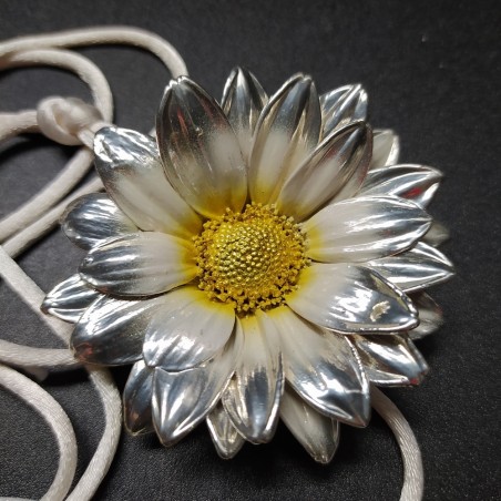 Collana fiore di margherita rivestito in argento d. 50 mm