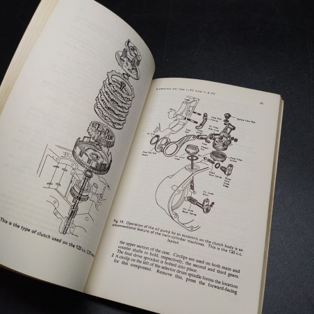 The Book of the Honda Twins John Thorpe Motro Cycle Care and service manual