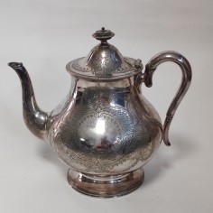 Brocca per uso teiera Inglese argento Sheffield incisa h. 21 cm metà 800