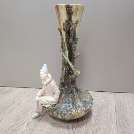 Vaso ceramica con pagliaccio seduto h. 56 cm d. 33 cm