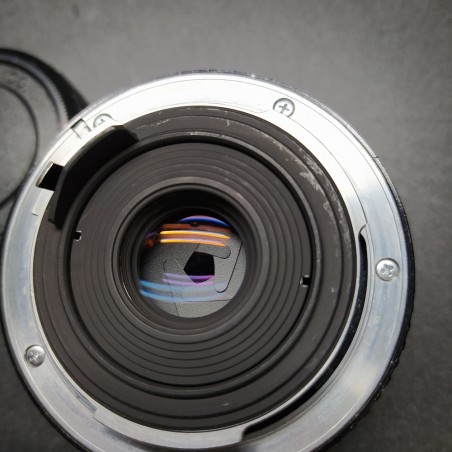 Obiettivo fotografico Pentax-M 28 mm, 1:2,8 con filtro Cineamex skylight 1A