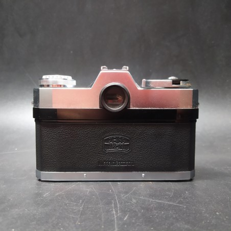 Macchina fotografica Contaflex Zeiss Tessar 2,8/50, 2733524 e 2 filtri, foderi