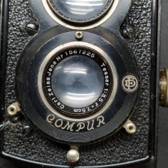 Macchina fotografica Rolleiflex con obiettivo Tessar F＝7,5cm, 1: 3,5 e heidoscop 2