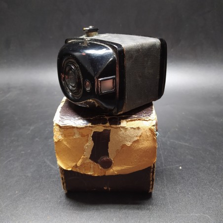 Macchina fotografica italiana Filma 1:11, 7,5, obiettivo disallineato, cofanetto