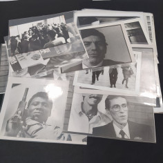 Lotto di 27 ritratti fotografici anni 70 formato 30x20cm, annotazioni sul retro 2