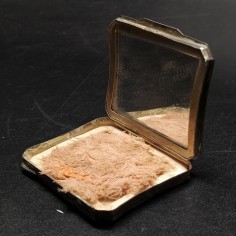 Portacipria in argento 800 anni '20/'30 decorato con elaborato motivo floreale