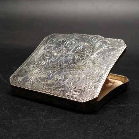 Portacipria in argento 800 anni '20/'30 decorato con elaborato motivo floreale