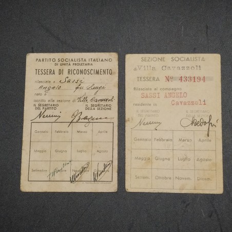 Lotto di 2 tessere Partito Socialista Italiano 1945/46 ingiallite,ben conservate