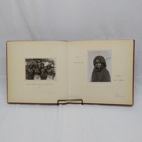 Album Faccette nere con fotografie 1936 di donne etiopi con note dei giornali