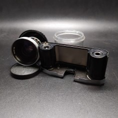 Obiettivo fotografico Zeiss Pro-Tessar 1:3,2 f＝35mm con retro macchina Contaflex 2