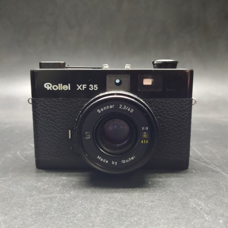 Macchina fotografica Rollei XF 35 con obiettivo Sonnar 2,3/40, made in Singapore