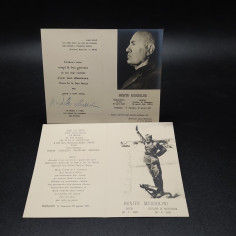 Lotto di 2 santini funebri di Benito Mussolini con autografo di Donna Rachele