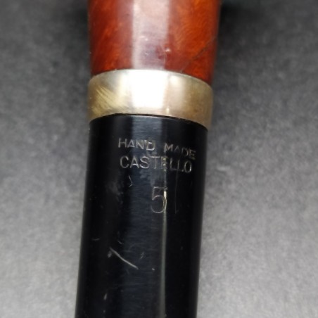 Pipa Castello n°5 fatta a mano in Italia usata poco con crepa, fodero. Cofanetto
