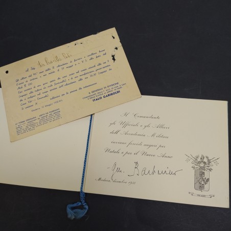 Lotto di 2 cartoncini dell'Accademia Militare anni 1935 e 1956. Piccoli fori
