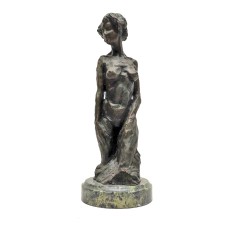 Scultura bronzo figura femminile basamento in marmo verde B.C. Zheng