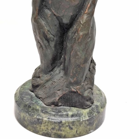 Scultura bronzo figura femminile basamento in marmo verde B.C. Zheng